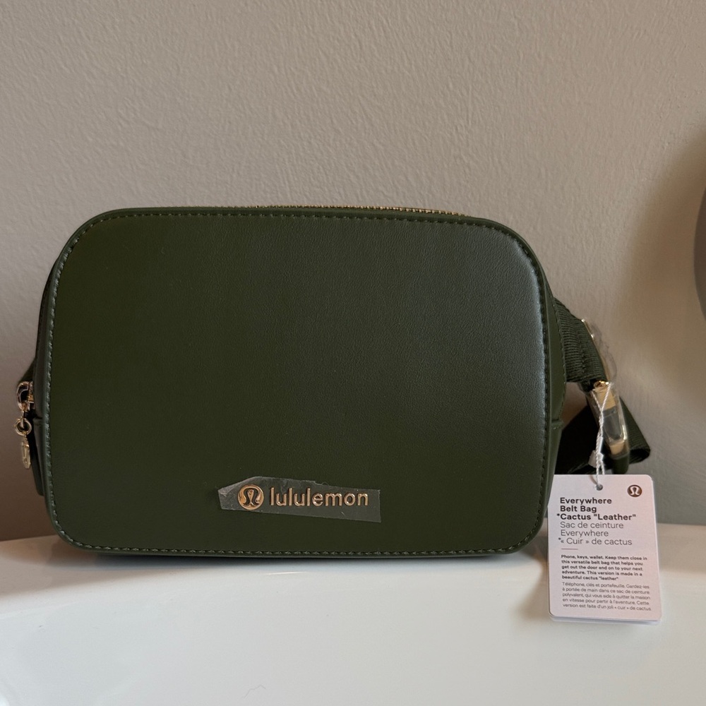 lululemon Everwhere Belt Bag *Cactus “Leather”